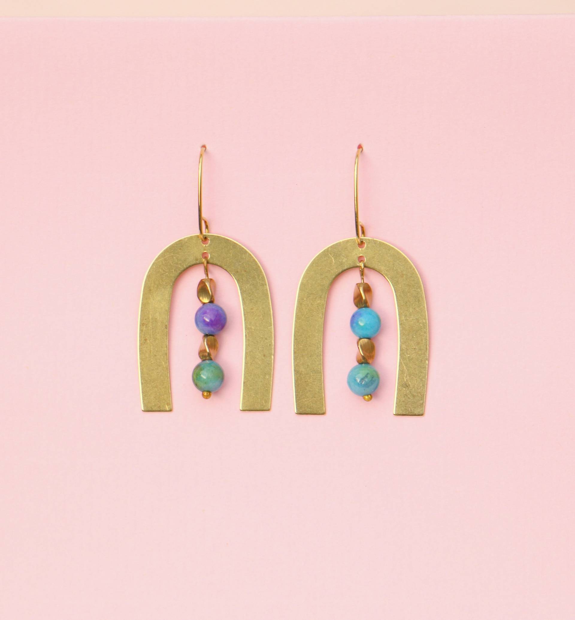 statement Ohrringe Aus Messing Mit Jade Perlen von ohfunky