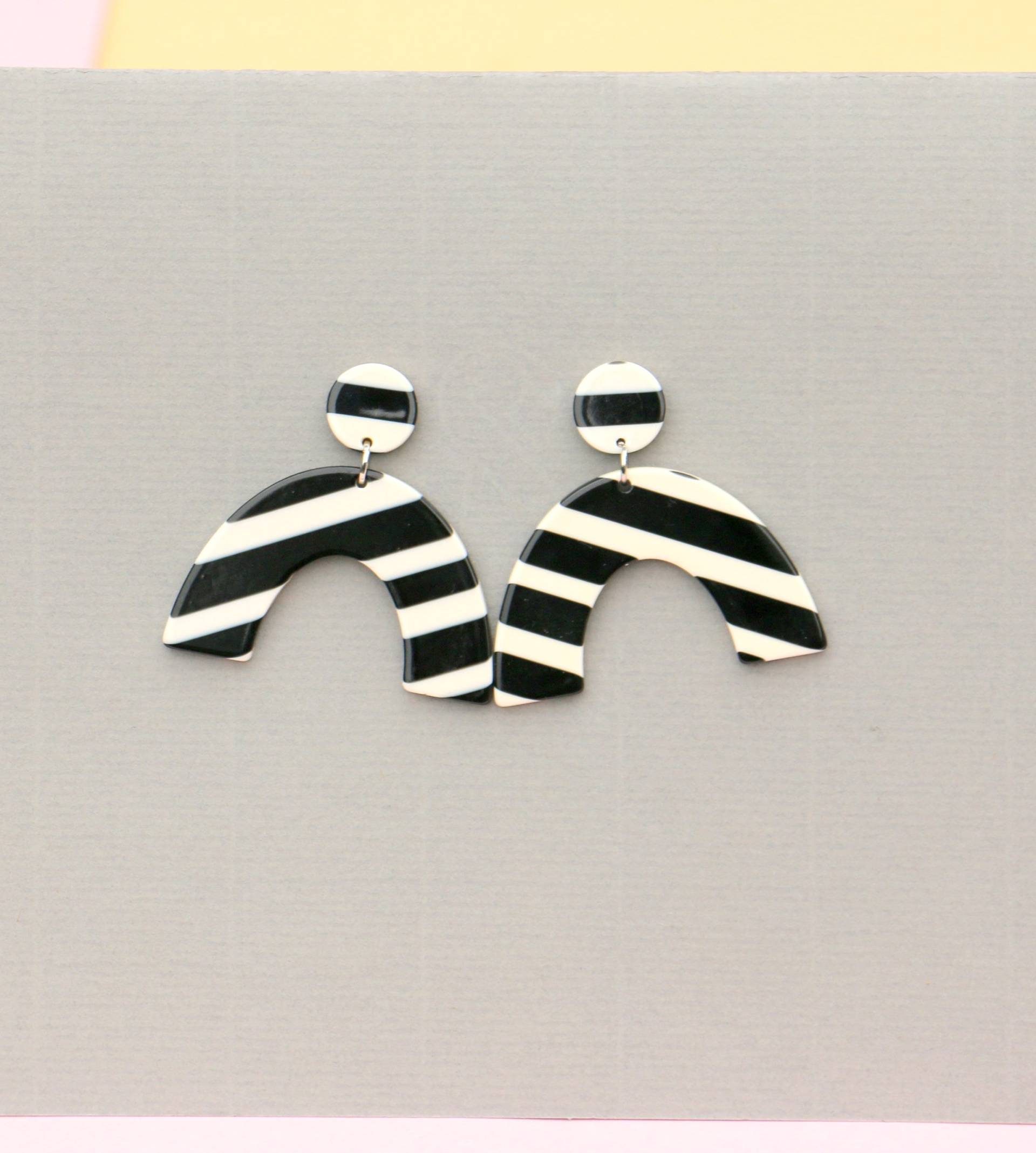 statement Ohrringe Schwarz Weiß von ohfunky