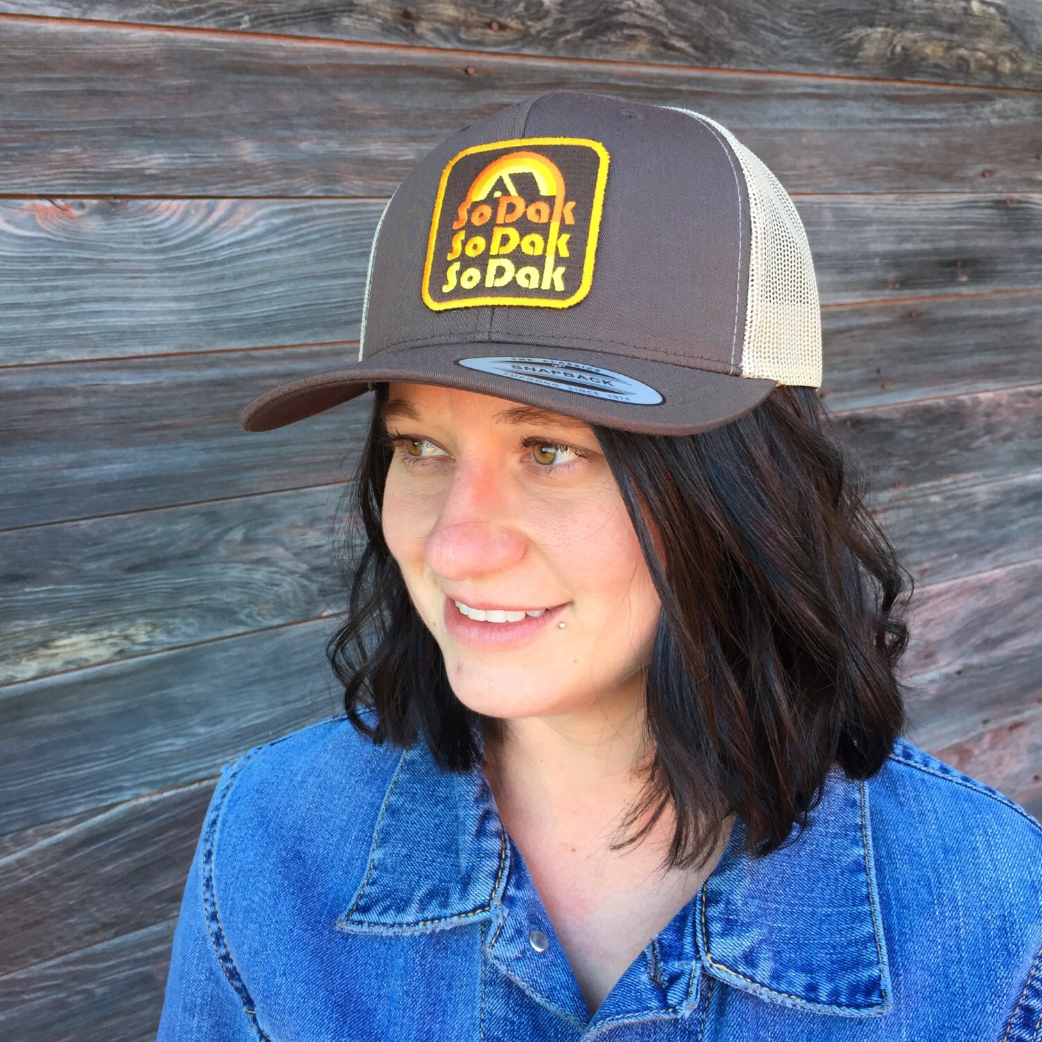 Sodak Trucker Cap Retro Camping Süddakota Snapback Cap von ohgeezdesign