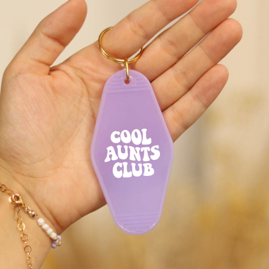 Retro Motel Schlüsselanhänger "Cool Aunts Club" Geschenk Für Tante Lustiger Rosa Acryl Vintage Keychain Weihnachtsgeschenk von ohhappyclub