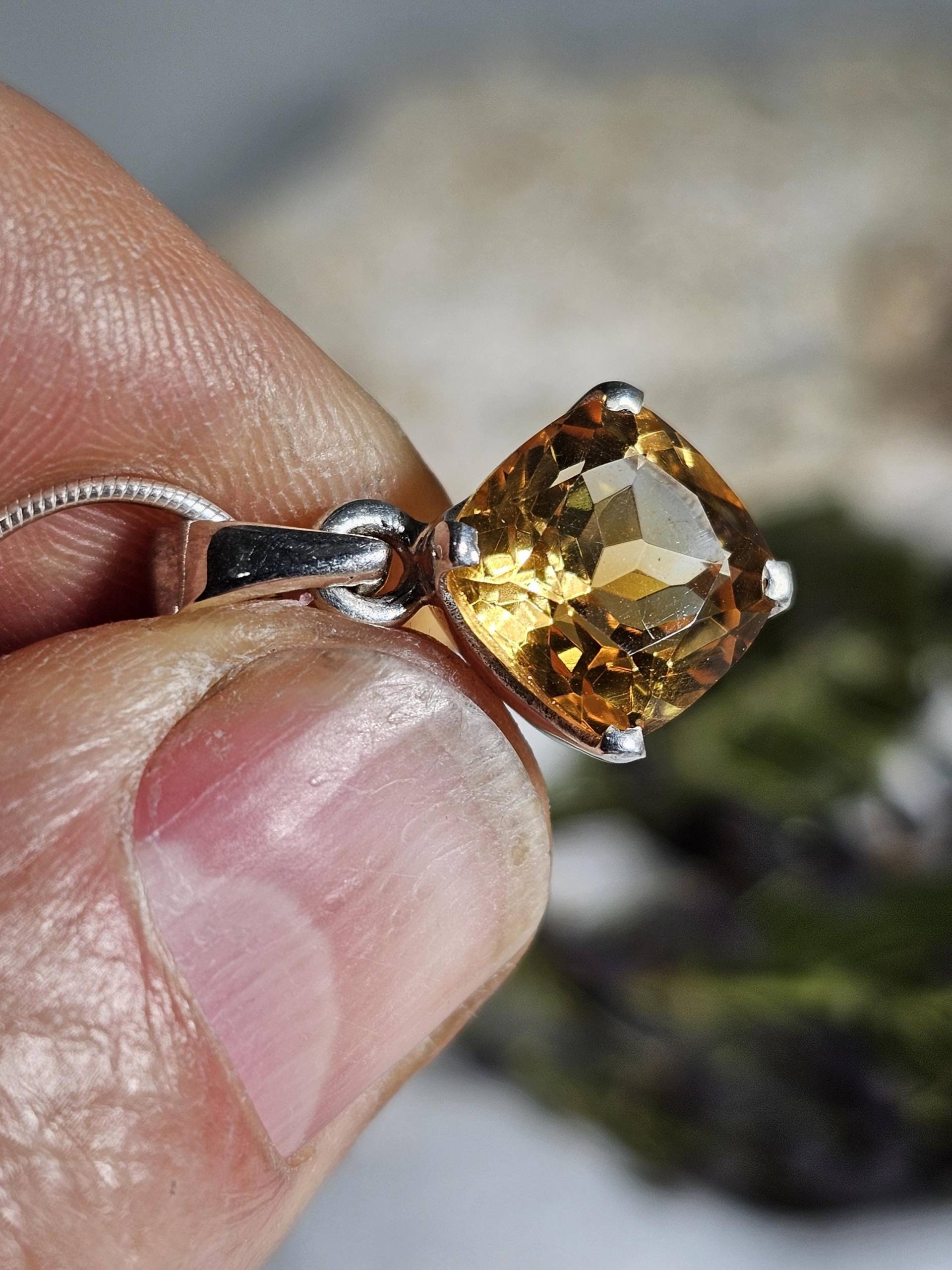 Citrin Anhänger in Silber 925 Gefasst von olaschmuckberlin