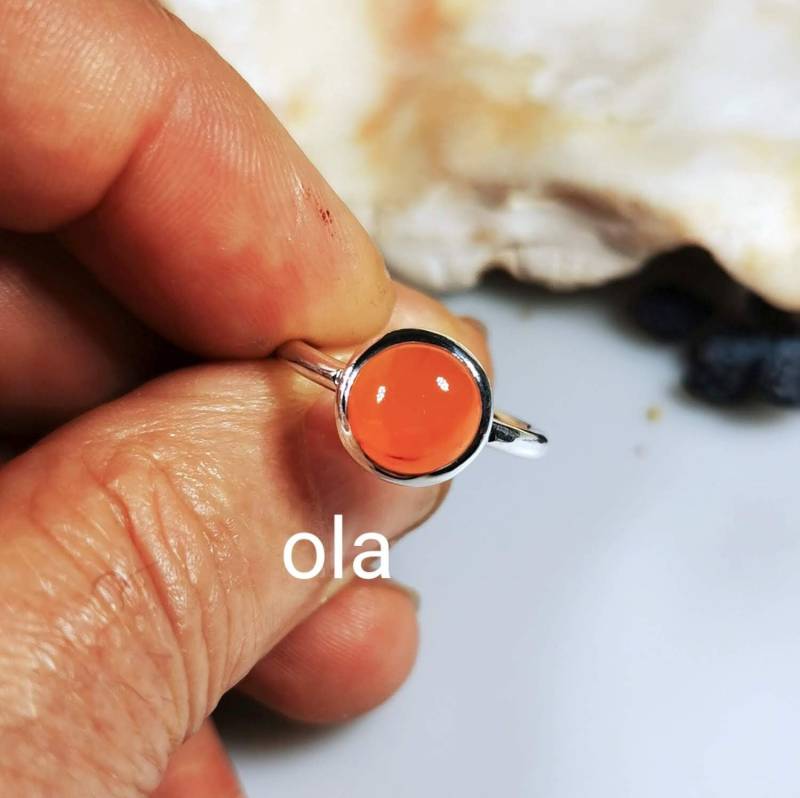 Karneolring in Silber Gefasst von olaschmuckberlin