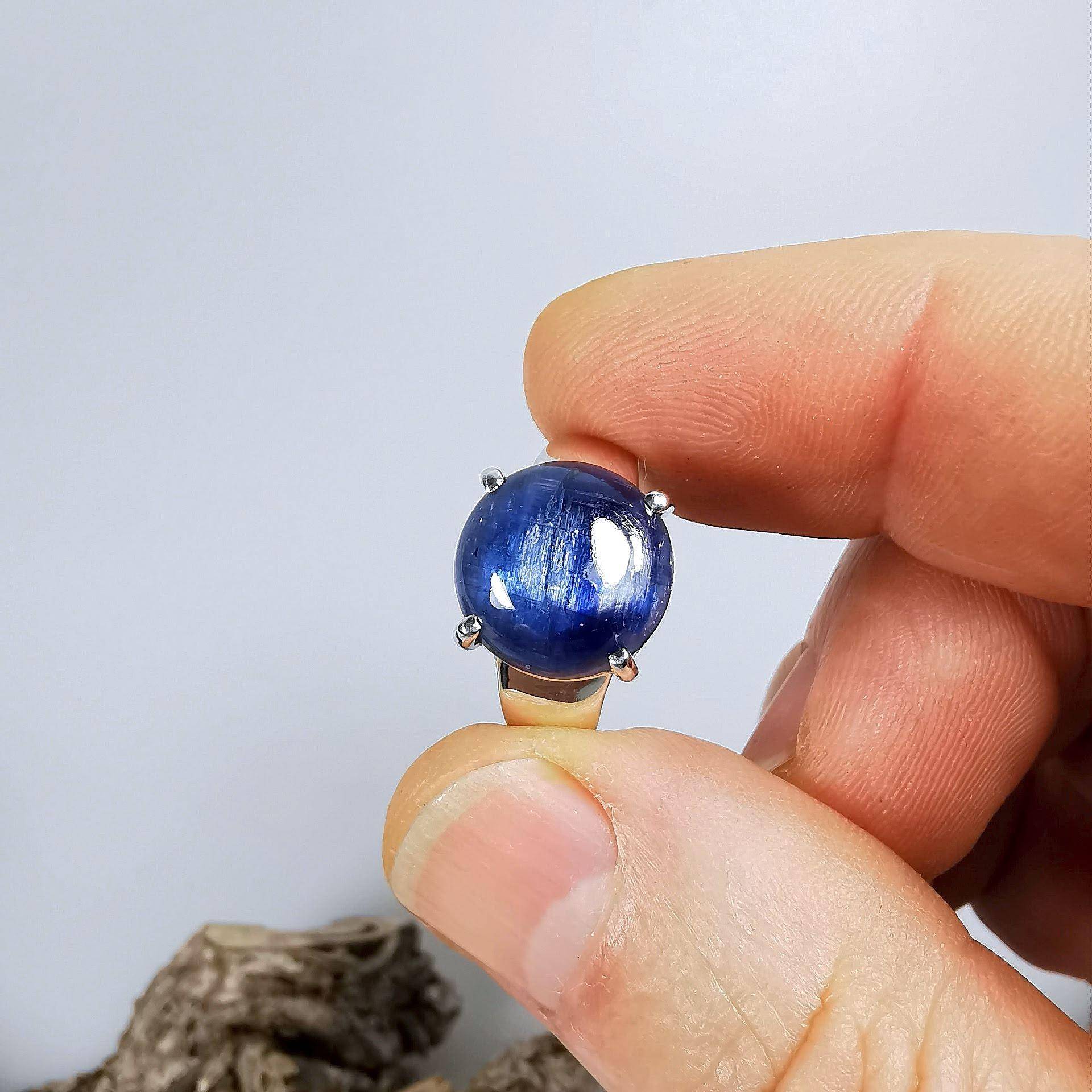 Kyanit Ring in 925 Silber Gefasst von olaschmuckberlin