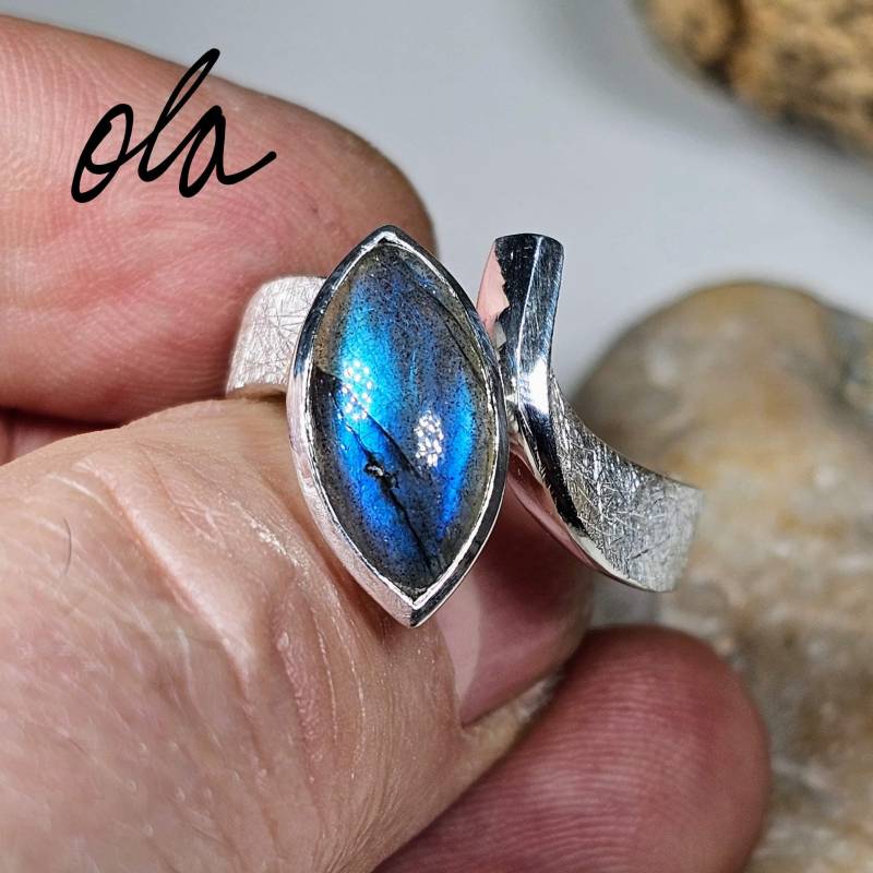 Labradorit-Ring in 925 Silber Gefasst Labradorit-Ring in 925 Silber Gefasst von olaschmuckberlin
