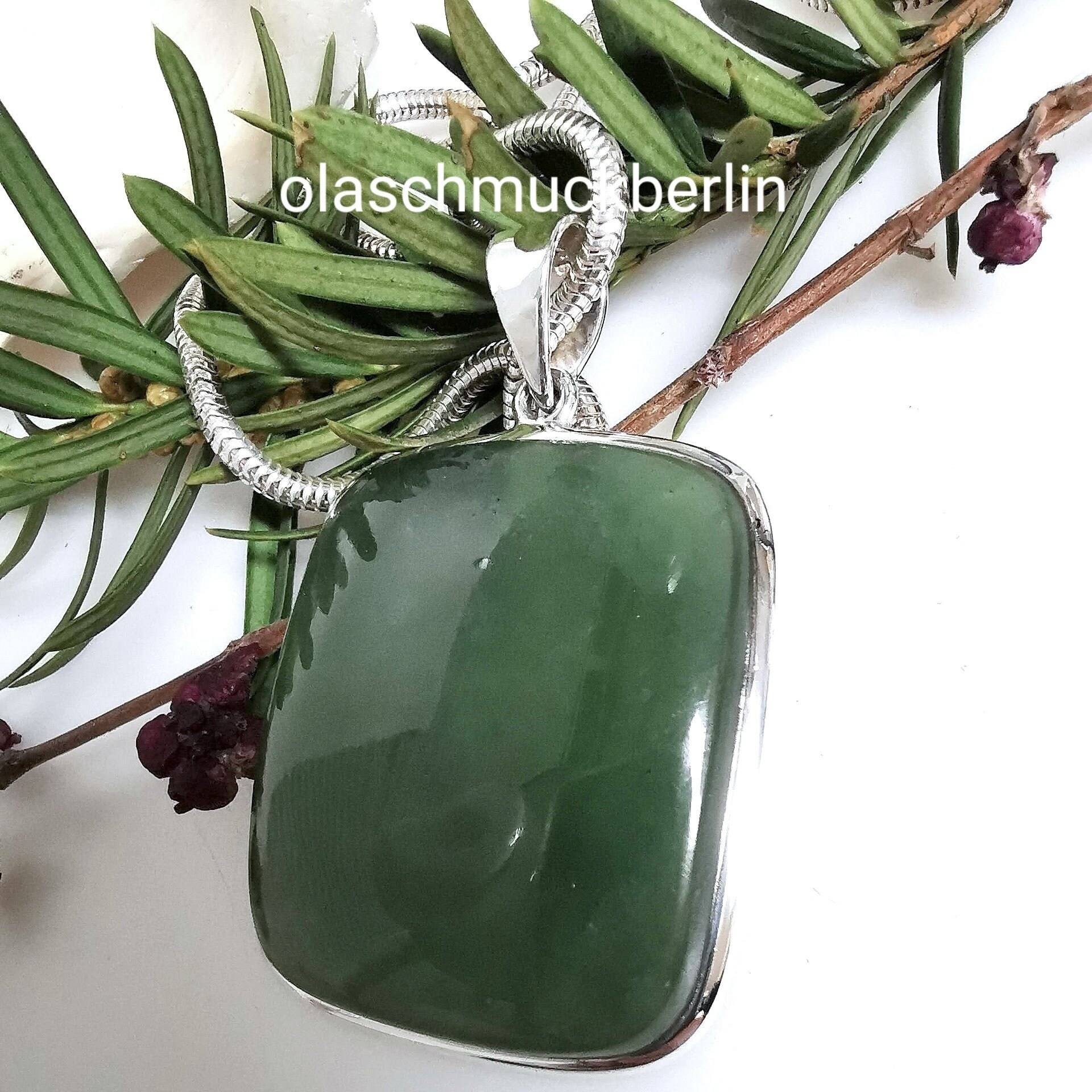 Silberanhänger Mit Jade // 2, 0 von olaschmuckberlin