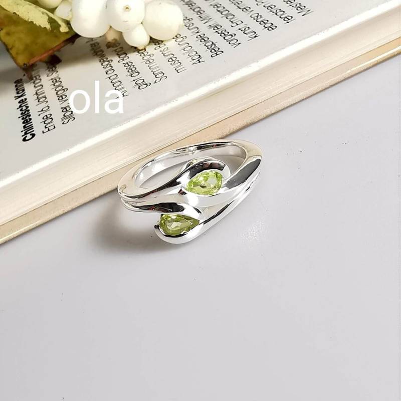 Silberring Mit Peridot von olaschmuckberlin