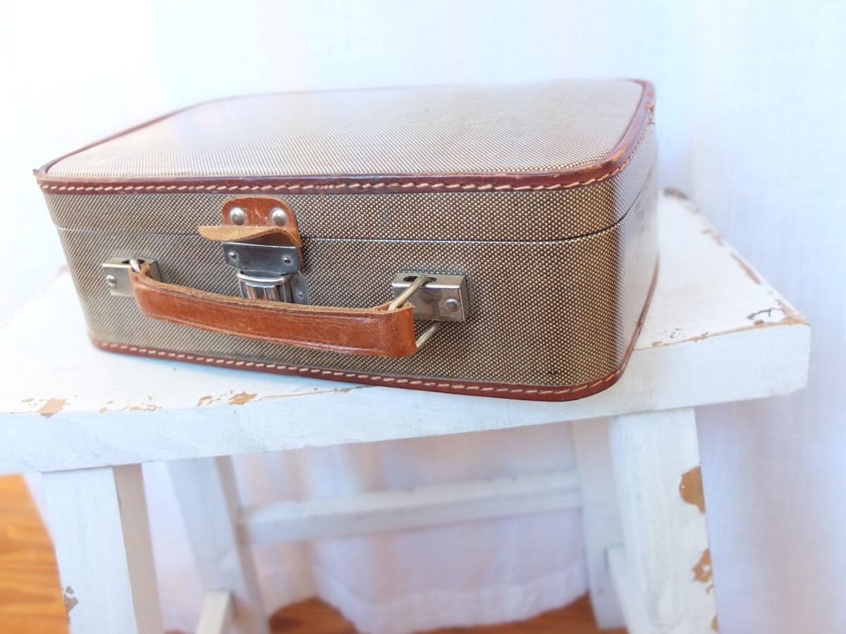 Tasche Handtasche Koffer Schminktasche Hartschalenkoffer Schminkkoffer Vintage von oldcamerasandmore