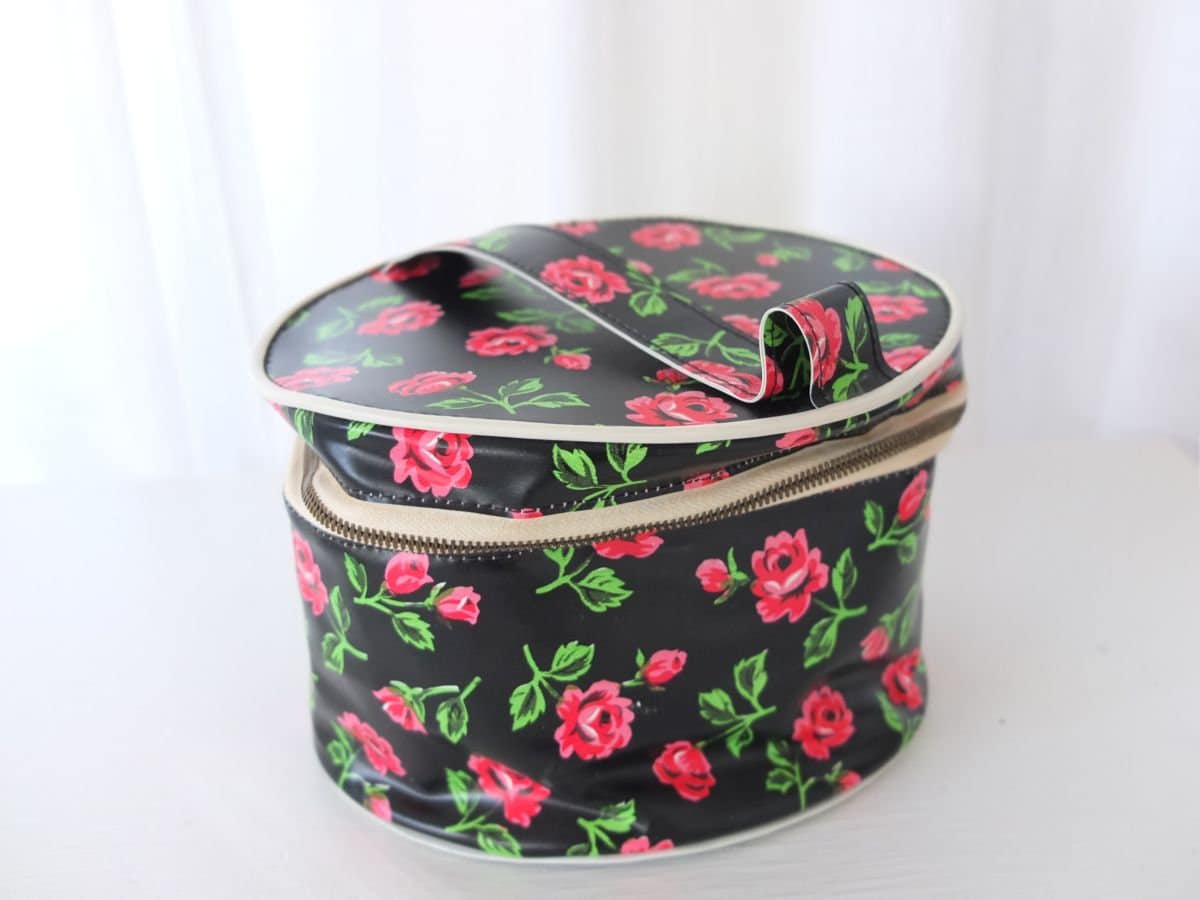 Tasche Kosmetiktasche Schminktasche Kulturtasche Rockabilly Rosenmmuster Badetasche Toilettentasche Rosa Schwarz Vintage Mid Century von oldcamerasandmore