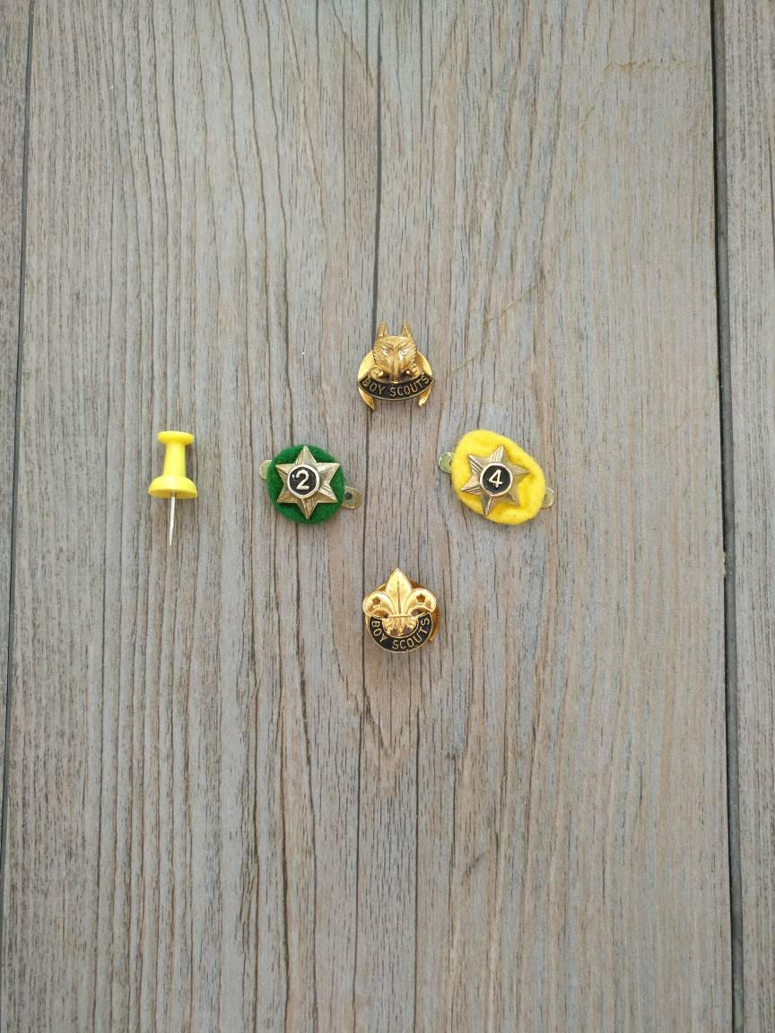 Jahrgang Boy Scouts Pins 50Er/60Er Jahre Alle 4 Jahrgang Boy Scouts Pins 50Er/60Er Jahre Alle 4 von oldenewsvintage