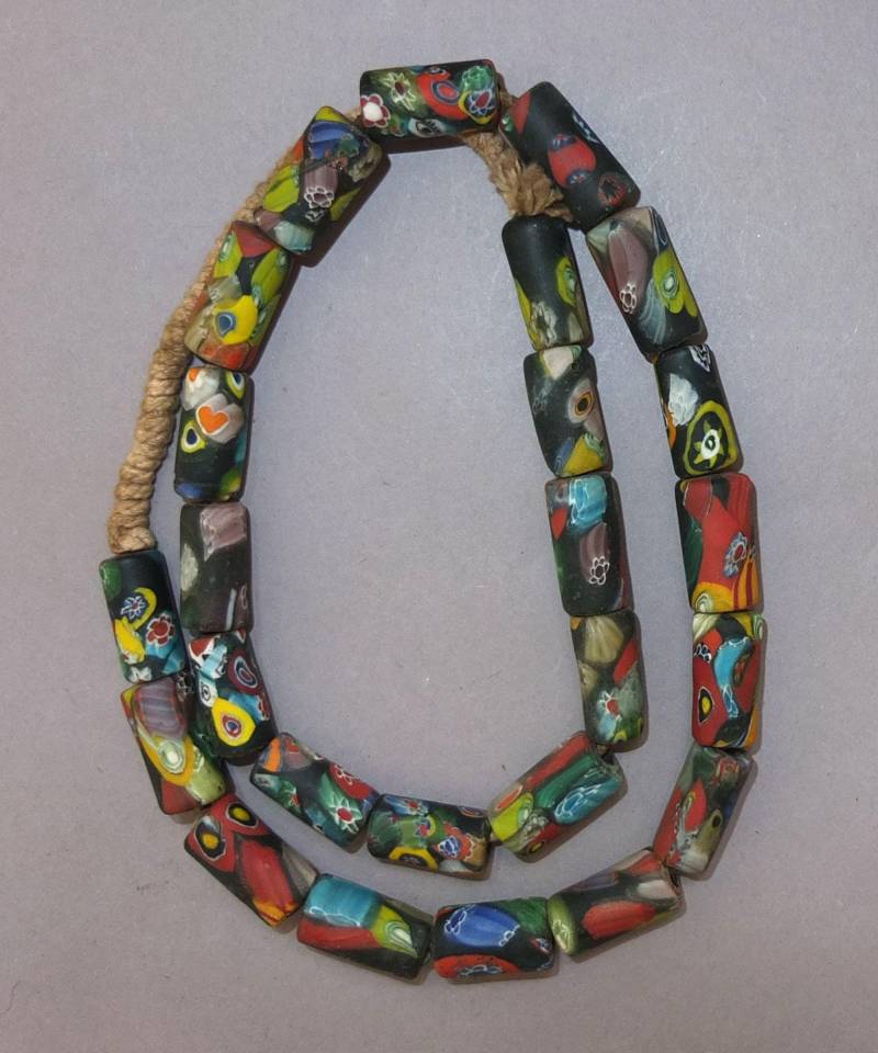 Gebrauchte Millefiori Glasperlen Aus Nepal, Der Himalaya Region, Versandkostenfrei von oldmaya