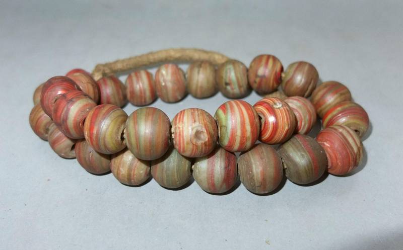 Gestreifte Glasperlenkette, Nepal von oldmaya