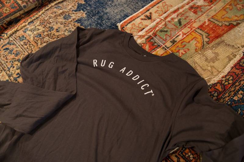 Herren Black Block Letter Fine Langarm T-Shirt von oldnewhouse