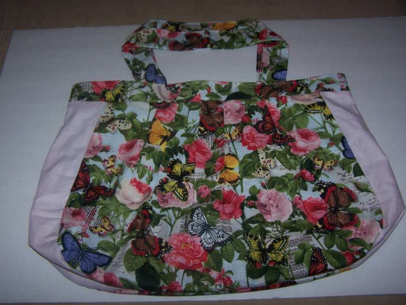 Handtasche , Tote Groß Blumendruck Mehrfarbig Rosen Innentasche Abnehmbarer Bogen Baumwollfutter Handgemacht Handtasche , Tote Groß Blumendruck Mehrfarbig Rosen Innentasche Abnehmbarer Bogen Baumwollfutter Handgemacht von oldspoolmom