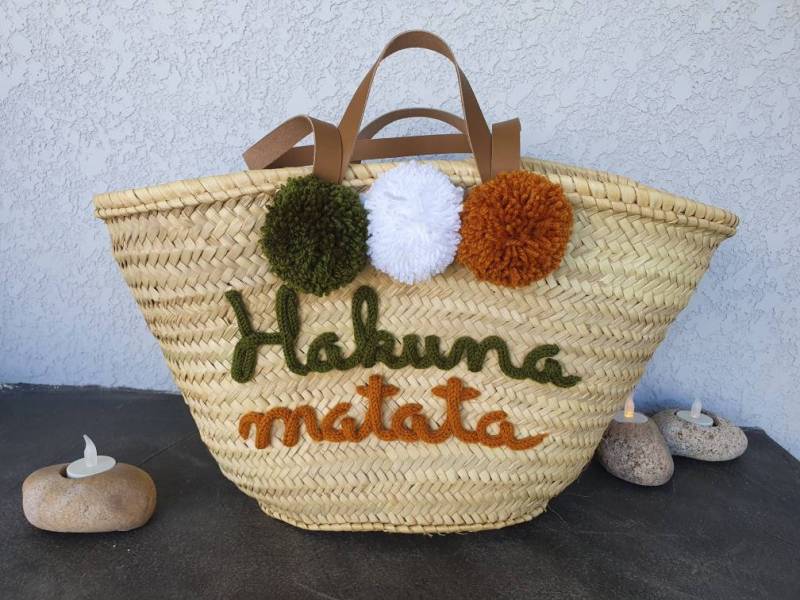 Großer, Individuell Gestaltbarer Strandkorb Aus Gestricktem Stroh von olgaetc