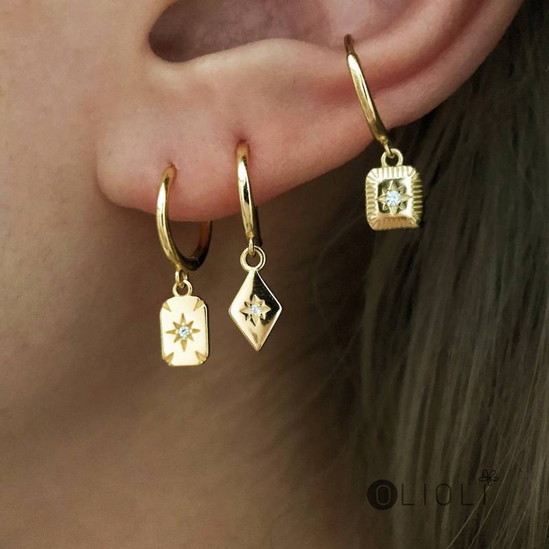 Mini Tag Ohrringe Mit Stern, Stacking Ohrringe, Gold Und Silber Set Mini Tag Ohrringe Mit Stern, Stacking Ohrringe, Gold Und Silber Set von olioliBoutique