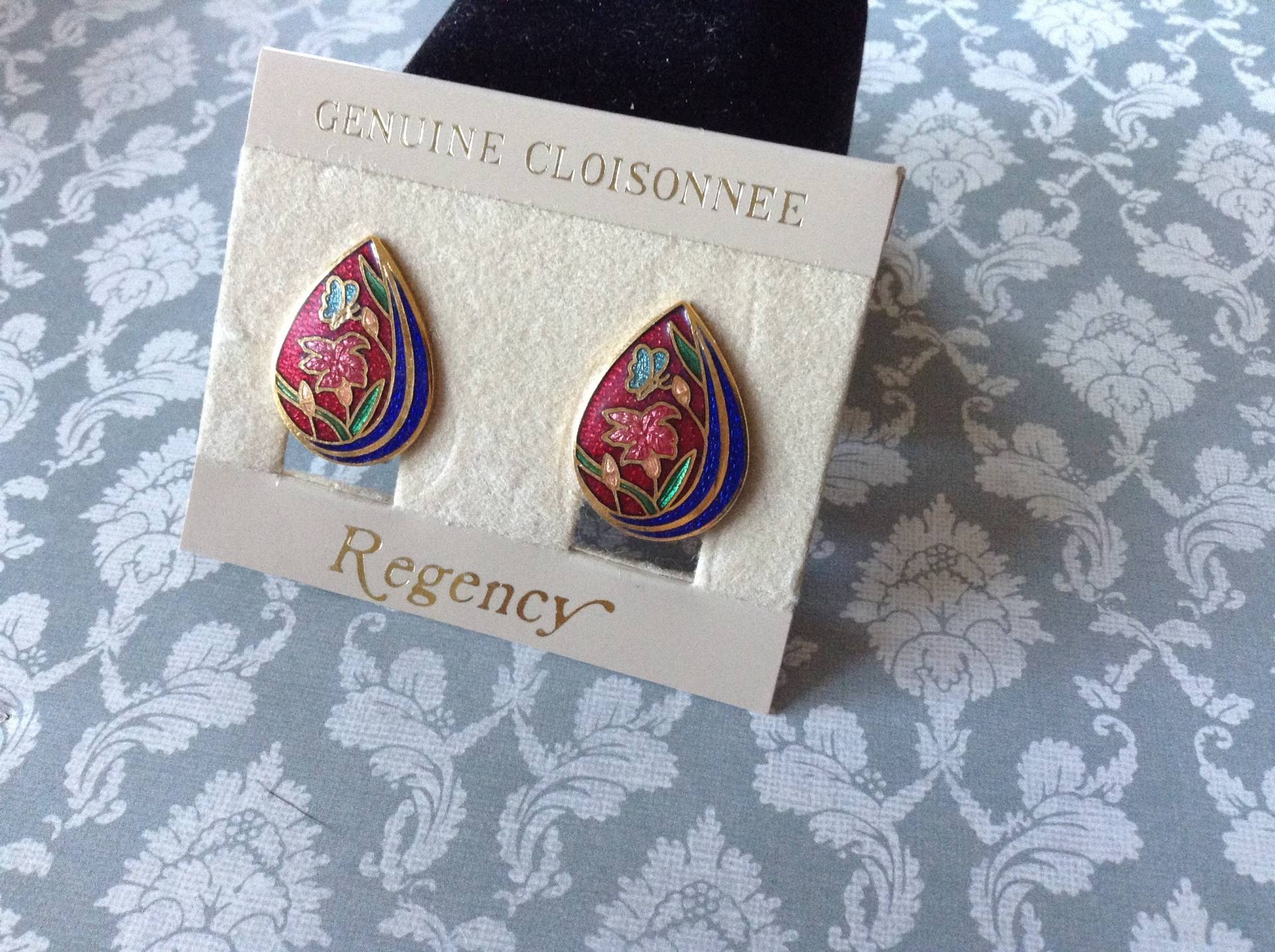 Vintage 1980Er Regency Cloisonne Ohrringe Ohrclips Tropfenform Gold Emaille Metall Asiatisch von olivesheirlooms
