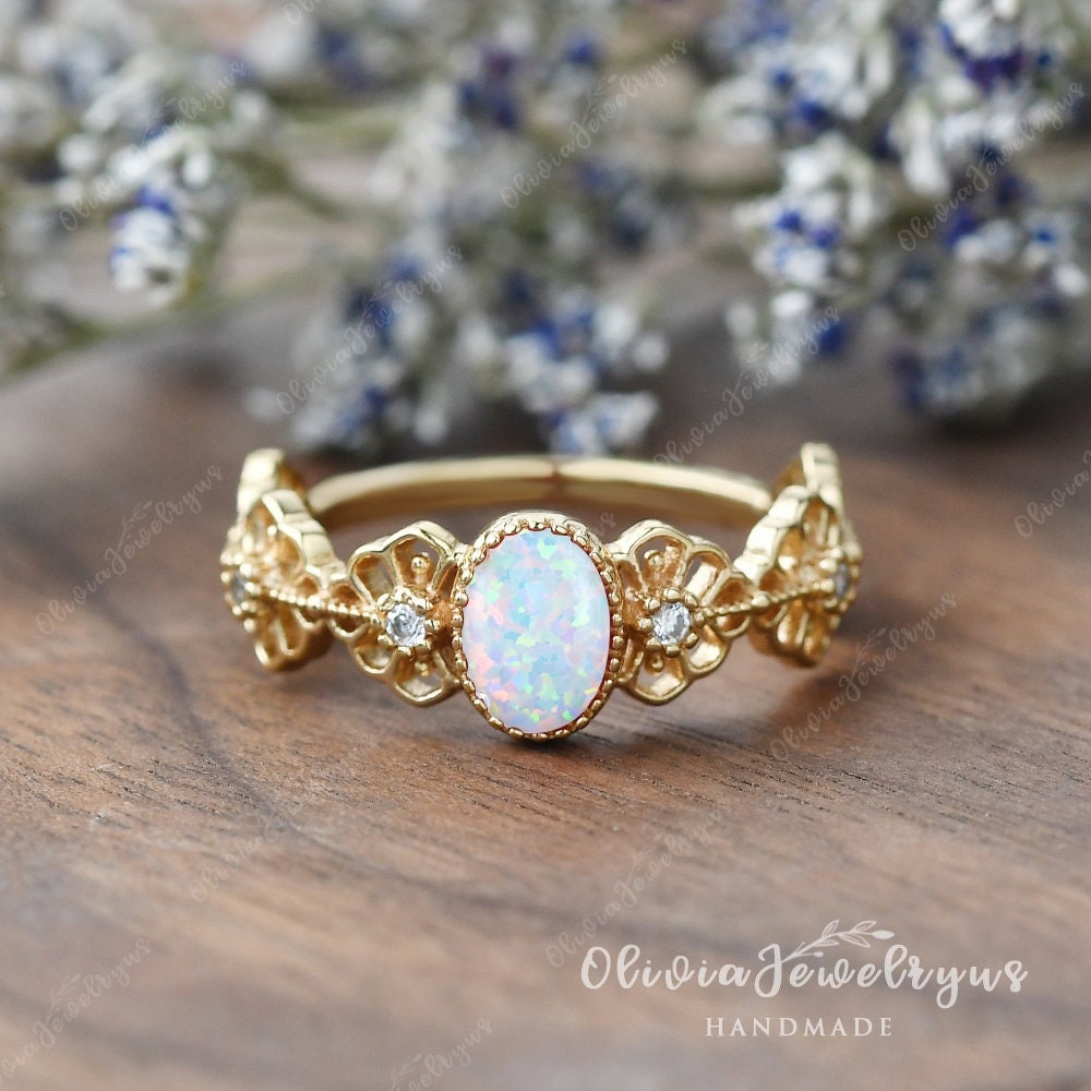 Einzigartiger Opal Verlobungsring Gelb Gold Frau Filigraner Ring Lab Vine Floral Milgrain Statement Versprechen Geschenk von oliviajewelryus