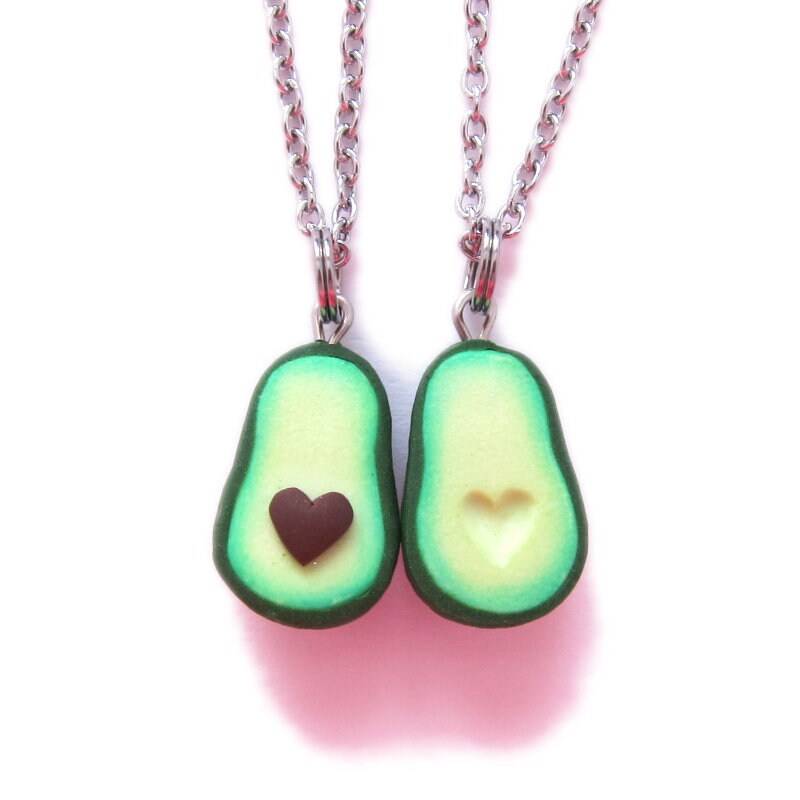 Avocado Best Friends Halsketten - 2Er Set Bff Mit Herzkernen, Süßes Freundschaftsgeschenk Für Mädchen Weihnachtsgeschenkideen von omifimo