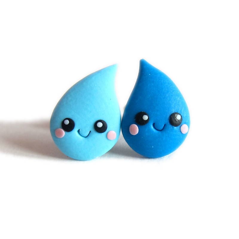 Blauer Regentropfen Niedliche Ohrringe Aus Polymer Clay von omifimo