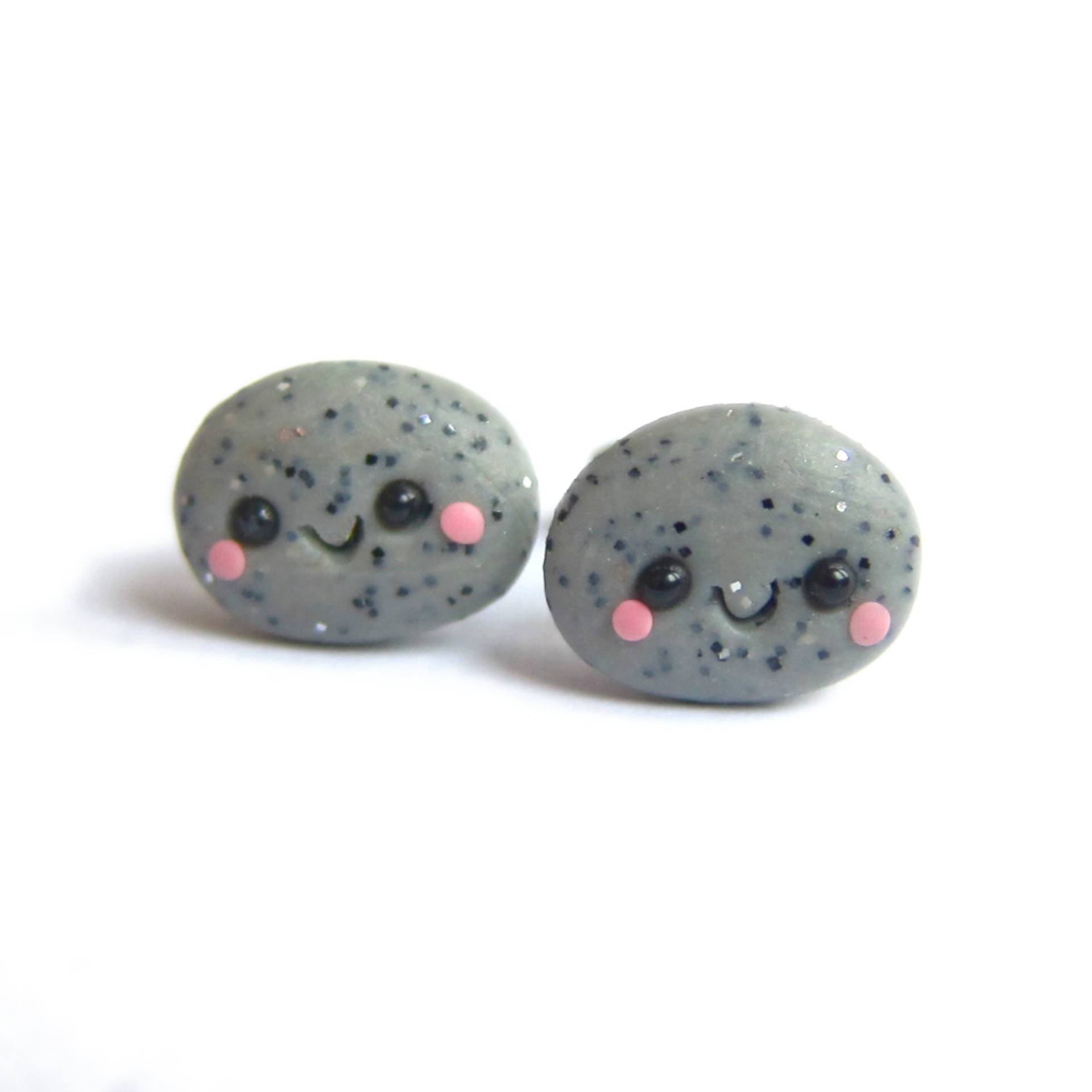 Happy Pet Rock Ohrringe Handgemachte Schmuckstücke Aus Polymer Clay von omifimo