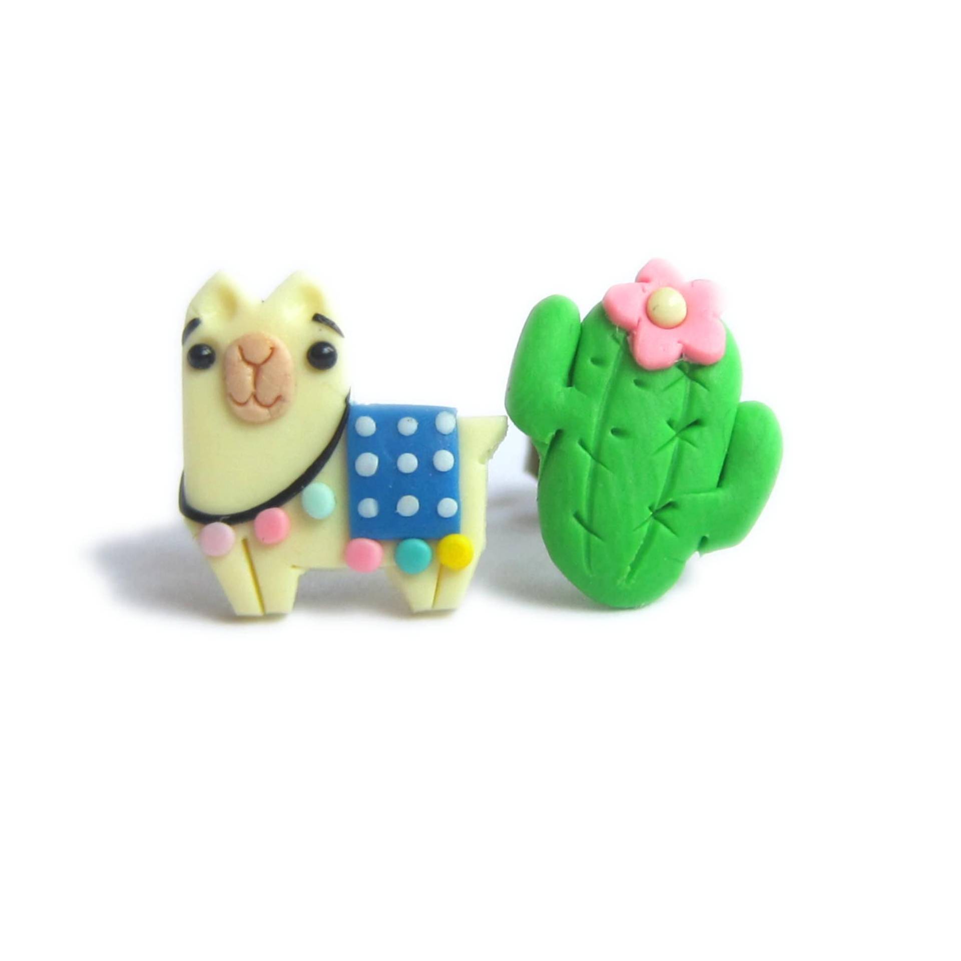 Lustige Lama Und Kaktus Ohrringe Handgemachte Ohrstecker Aus Polymer Clay von omifimo