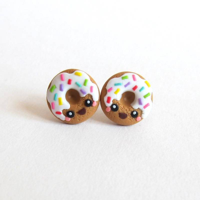 Lustige Donut Ohrringe Handgefertigte Kawaii Polymer Clay Schmuckstücke von omifimo