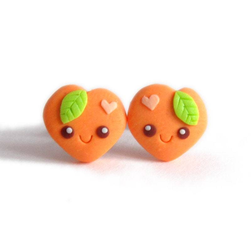 Pfirsich Ohrringe - Süßer Obst Schmuck, Fimo Ohrringe, Lustiges Essen Kinder Geschenkidee Weihnachten von omifimo