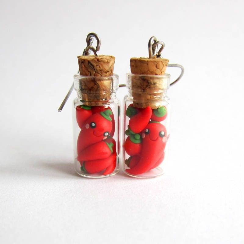 Miniature Red Chili Pepper Ohrringe - Polymer Clay Food Schmuck Weihnachtsgeschenkideen Geschenkideen von omifimo