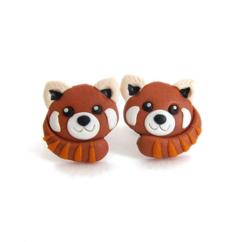 Roter Panda Ohrringe Handgemachte Tier Schmuck Aus Polymer Clay von omifimo
