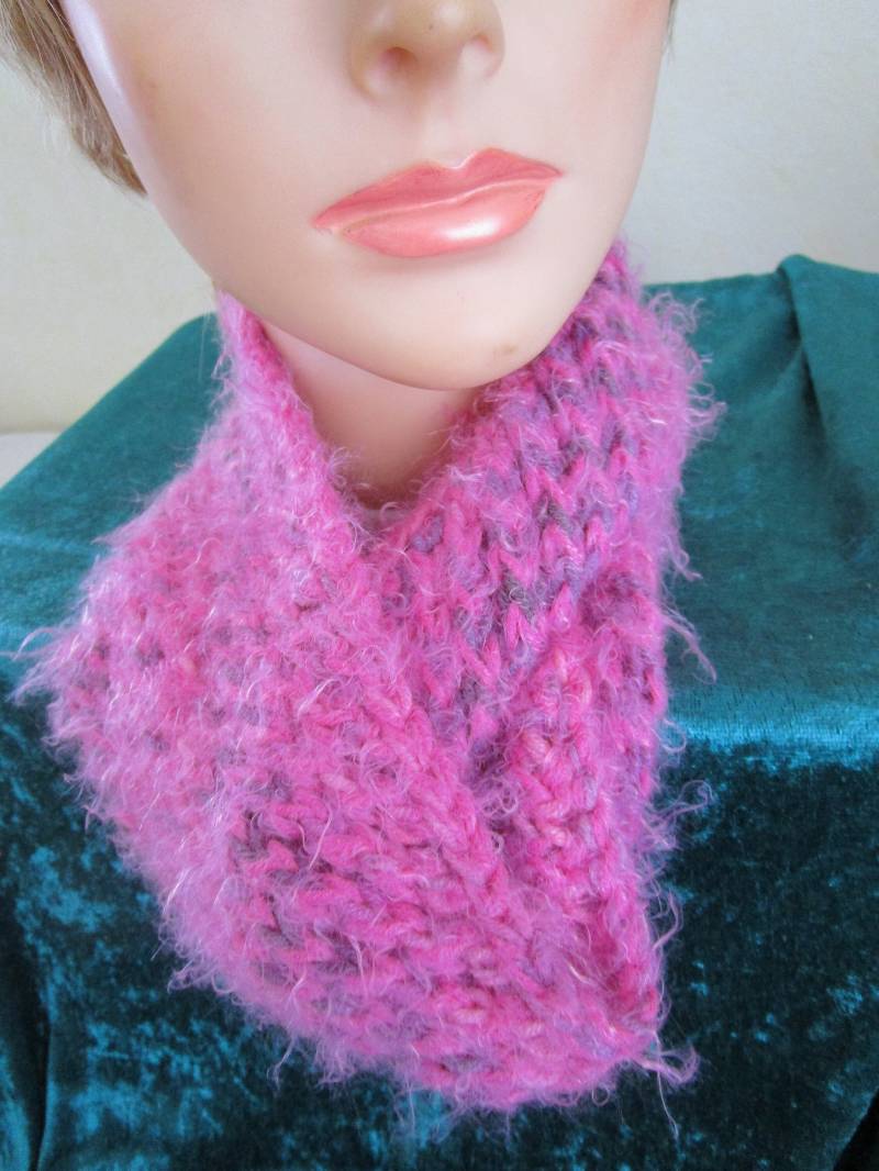 Kinder-Loop, Handgestrickt, Loopschal, Rundschal, 120 X 15 cm, Luftig Weicher Loop in Pink Grau Gestrickt von omudelkreativ