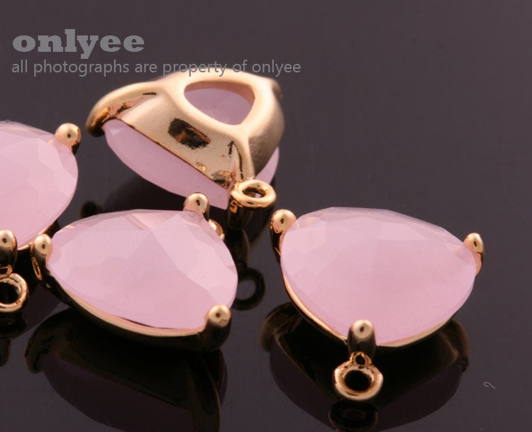 14mm X 11mm Vergoldete Messing Einstellung Mit Facettierten Dreieck Glas Center Stein Charme Halsketten Anhänger Schmuck Versorgung -Icepink von onlyee2