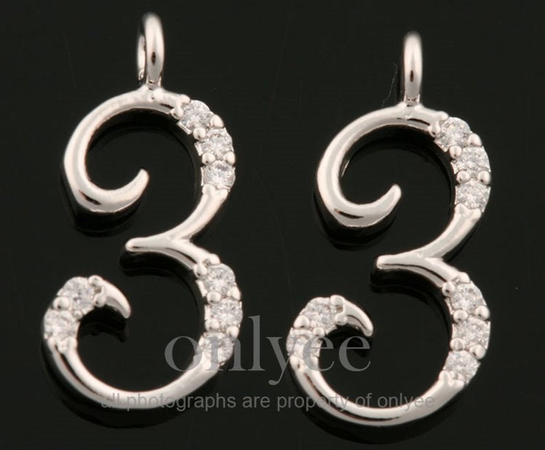 2stk-13mmx6mm Helles Rhodium Über Messing Einfache Zahlen Mit Zarten Kubik, Anhänger, Charme, Schmuckzubehör, Drei | K1434S-C 2stk-13mmx6mm Helles Rhodium Über Messing Einfache Zahlen Mit Zarten Kubik, Anhänger, Charme, Schmuckzubehör, Drei | K1434S-C von onlyee2