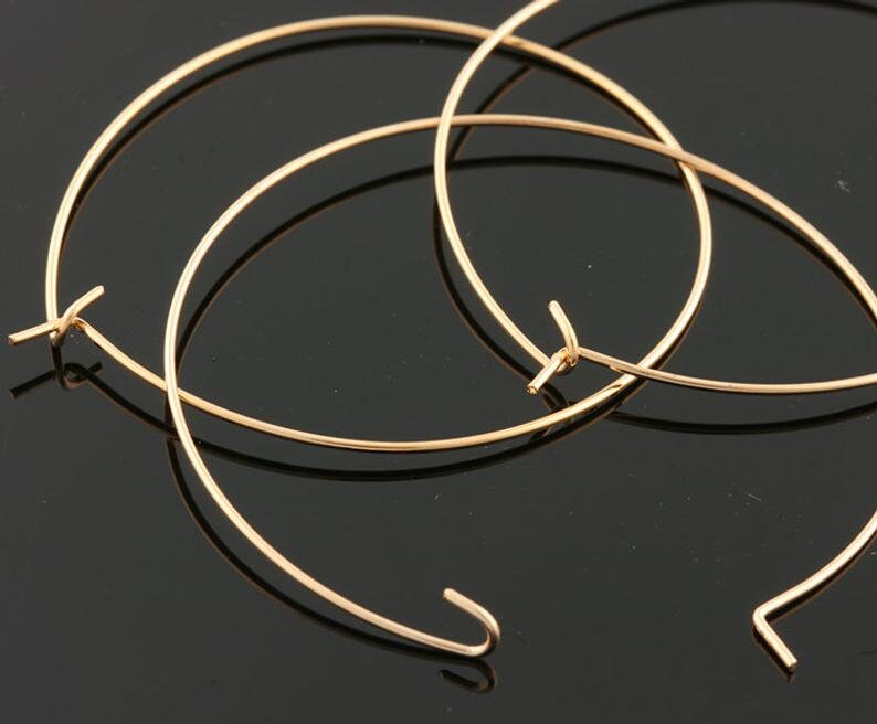 6 Stück - 40mmx40mm Hell Vergoldet Über Messing Creolen Ohrhaken | K1546G 6 Stück - 40mmx40mm Hell Vergoldet Über Messing Creolen Ohrhaken | K1546G von onlyee2