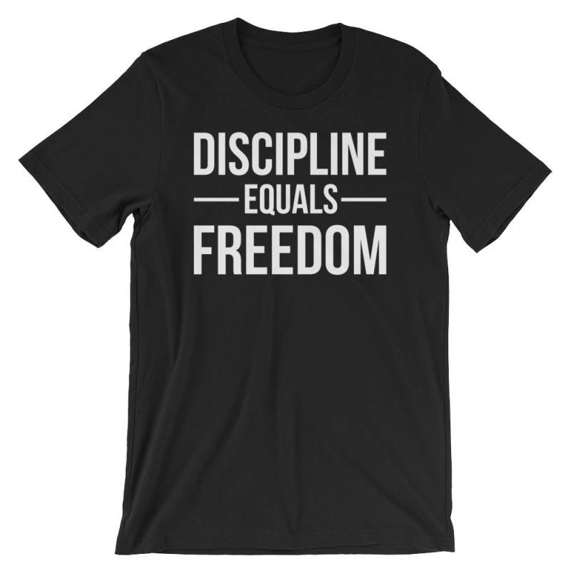 Disziplin Ist Gleich Freiheit - Geschenk Für Bodybuilding, Gewichtheben, Kraftdreikampf, Crossfit, Wod, Fitness, Workout Unisex Gym T-Shirt Disziplin Ist Gleich Freiheit - Geschenk Für Bodybuilding, Gewichtheben, Kraftdreikampf, Crossfit, Wod, Fitness, Workout Unisex Gym T-Shirt von oolongtee
