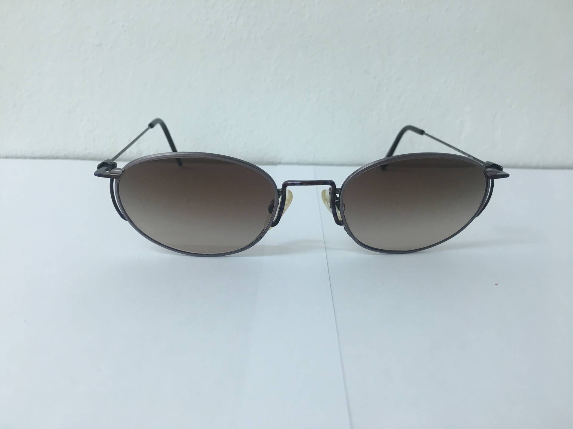 Neue Vintage Owf Sonnenbrille Oval Braun Lila Neue Vintage Owf Sonnenbrille Oval Braun Lila von optiplus