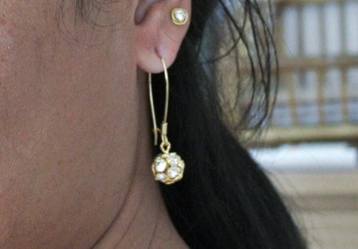Hängeohrringe, Vintage Swarovski Perlen in Klaren Kristallen Vergoldet Hängeohrringe, Vintage Swarovski Perlen in Klaren Kristallen Vergoldet von oritdotan
