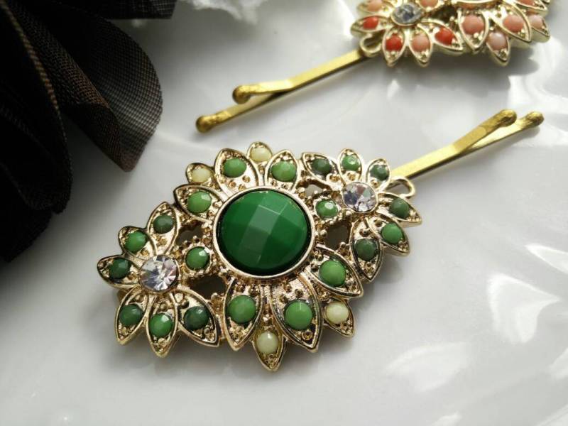 Funkelnde Grün Verzierte Haarnadel, Braut, Schleier, Schmuck, Accessoires, Für Ihr Haar, Pin Mit Glänzenden Steinen, Bobby Pins Funkelnde Grün Verzierte Haarnadel, Braut, Schleier, Schmuck, Accessoires, Für Ihr Haar, Pin Mit Glänzenden Steinen, Bobby Pins von oshratDesignz