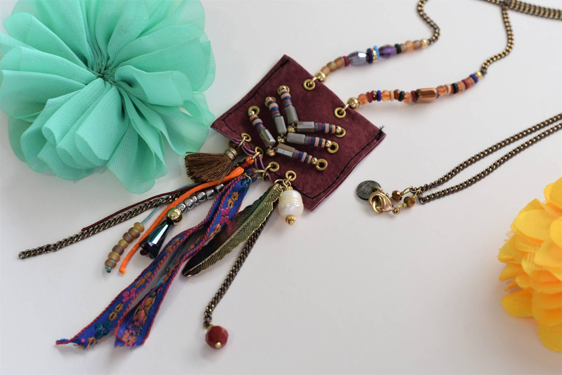Schicke Burgund Wildleder Halskette Steine & Perlen Baumeln Besondere Und Schöne, Boho Kette Von Oshratdesignz Schicke Burgund Wildleder Halskette Steine & Perlen Baumeln Besondere Und Schöne, Boho Kette Von Oshratdesignz von oshratDesignz