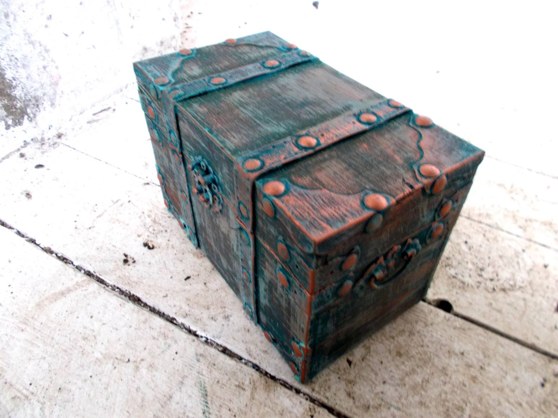 Boho Schatzkiste Petrol Türkis Kupferpatina Vintage Boho Schatzkiste Petrol Türkis Kupferpatina Vintage von outofnorm