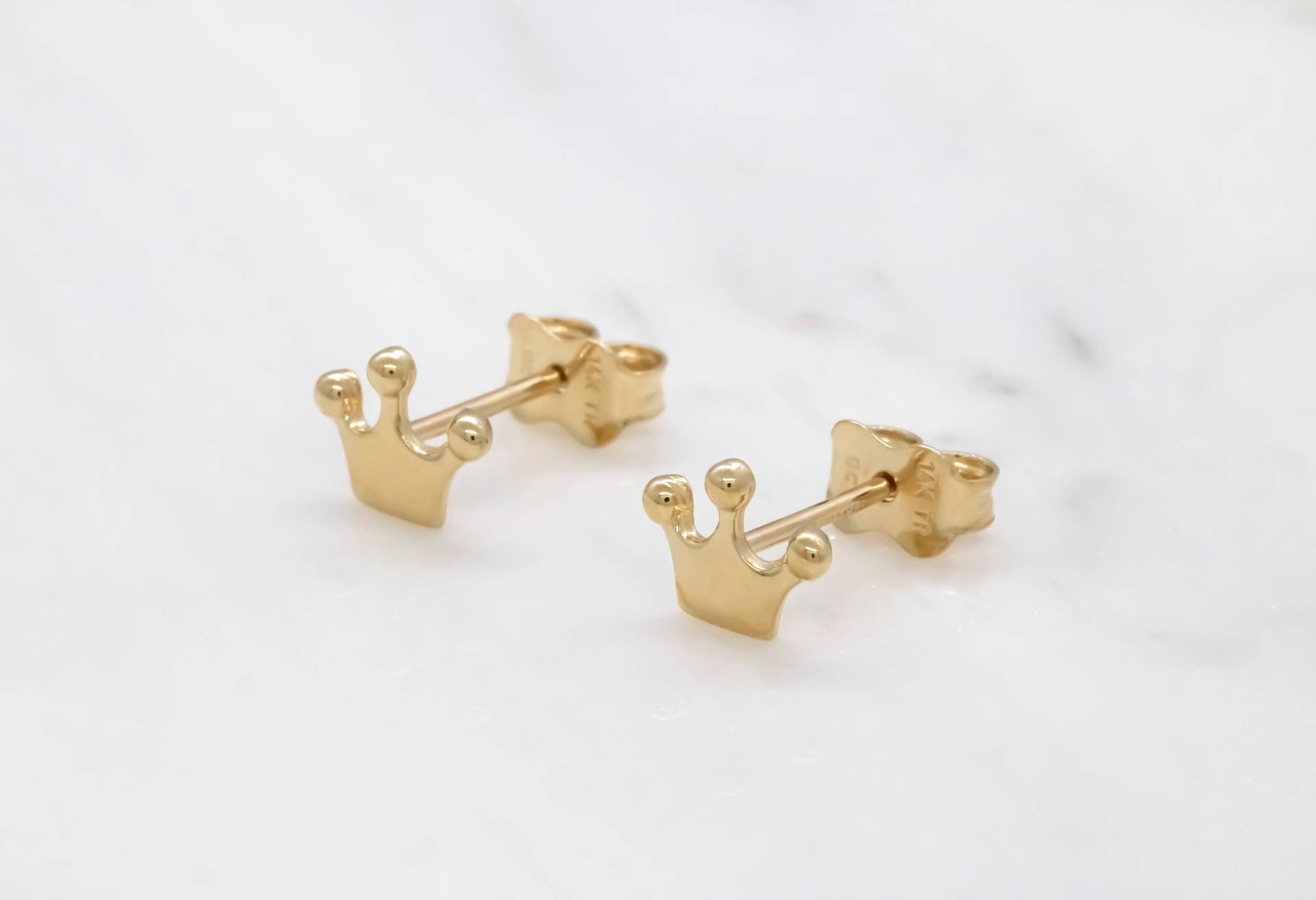 14 Karat Gelbgold Krone Ohrstecker von ovajewelryusa