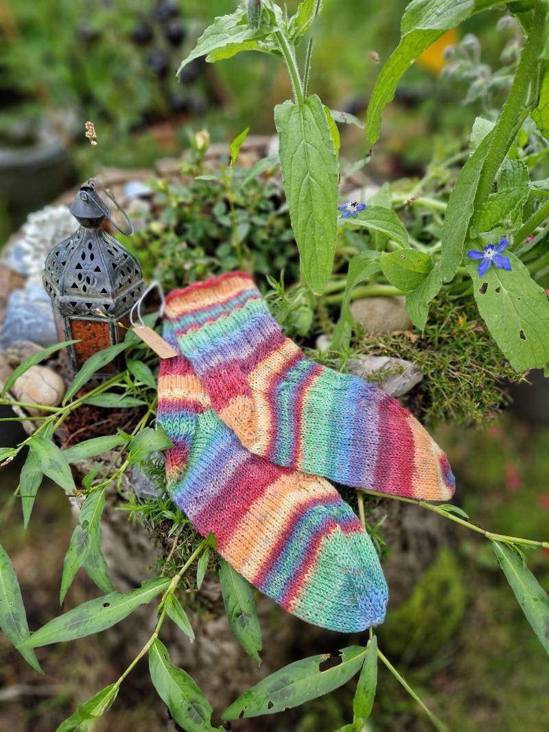 Handgestrickte Socken 38/39 Lanas Stop Iris 4 Fach von owlsocksandmore