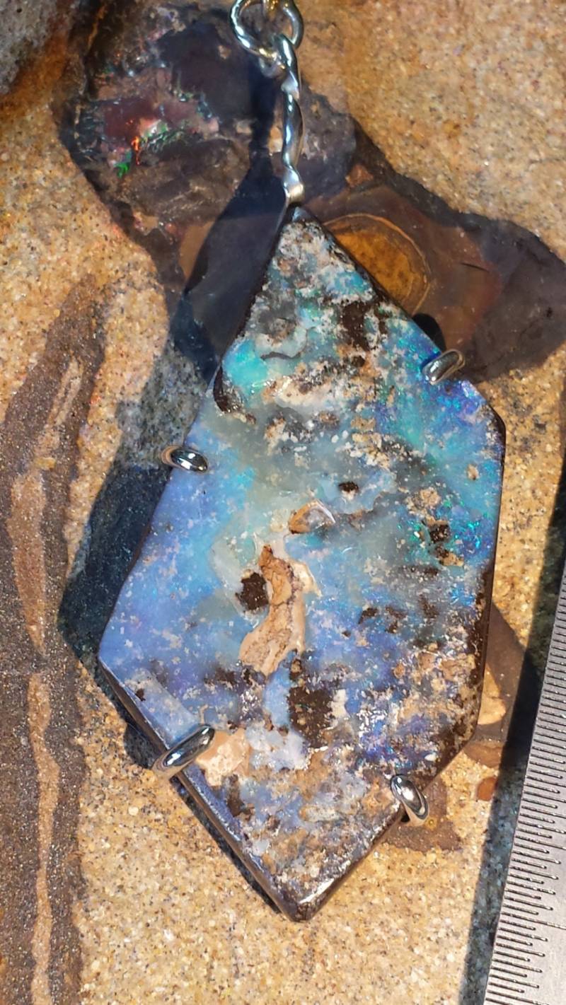 Boulder Opal Anhänger Aus Quilpie in Queensland Austraia von ownanopal