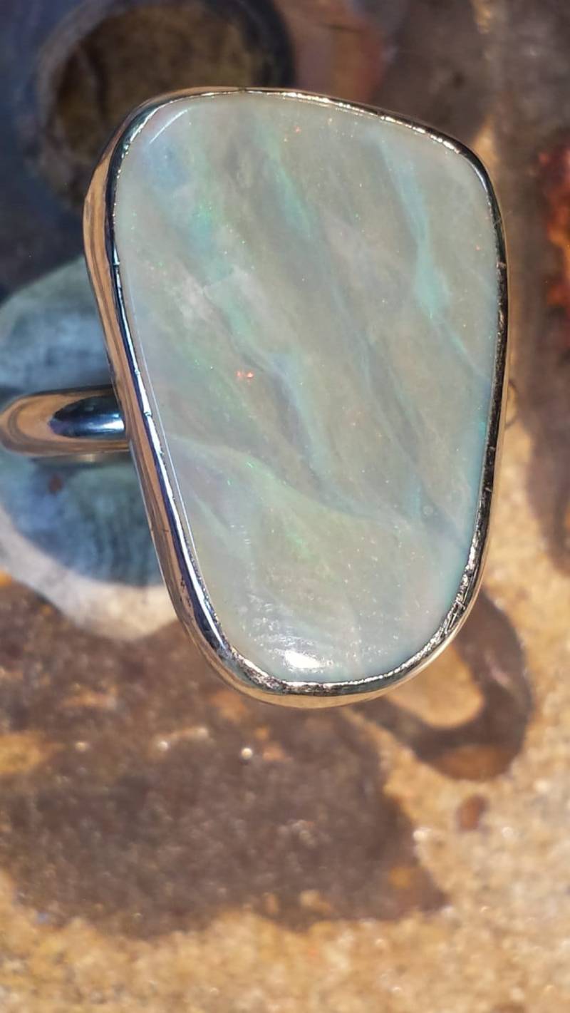 Mintabie Opal Ring in Sterling Und Feinsilber Mintabie Opal Ring in Sterling Und Feinsilber von ownanopal