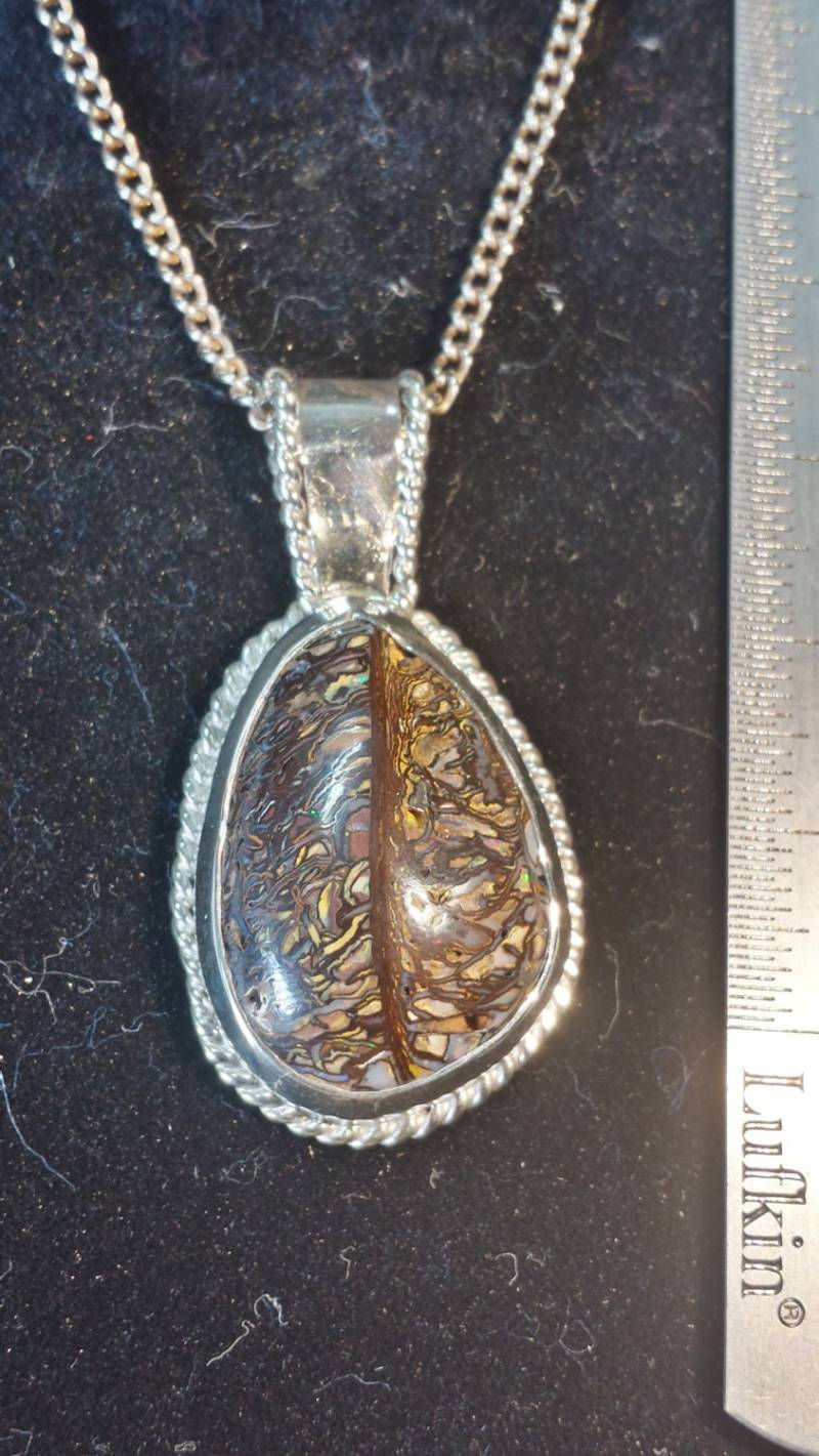 Yowah Nut Boulder Opal Anhänger Yowah Nut Boulder Opal Anhänger von ownanopal