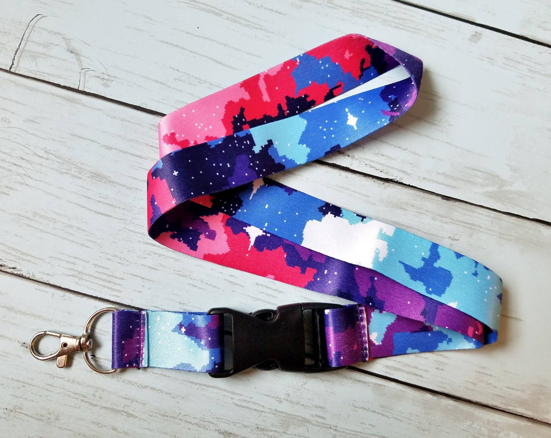 Pixel Galaxy Lanyard Id Badge Holder - Lobster Verschluss Und Clip Pixel Galaxy Lanyard Id Badge Holder - Lobster Verschluss Und Clip von oxygenimpulse