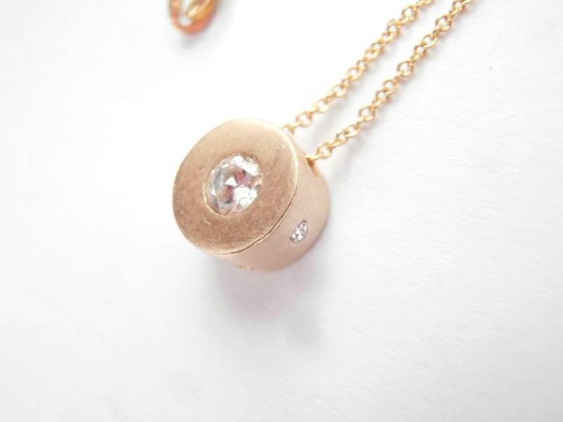 3 Mm Facettierte Peridot Bauhaus 14K Weißgold Halskette | Kein Seitlicher Diamant von pablovalencia