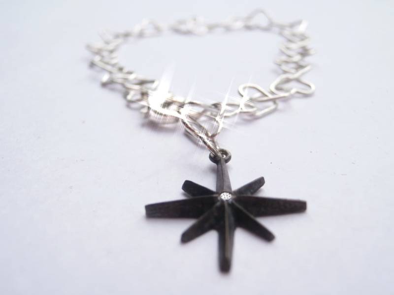 Compass Love Armband Sterling Silber Herzchen Mit Diamant von pablovalencia
