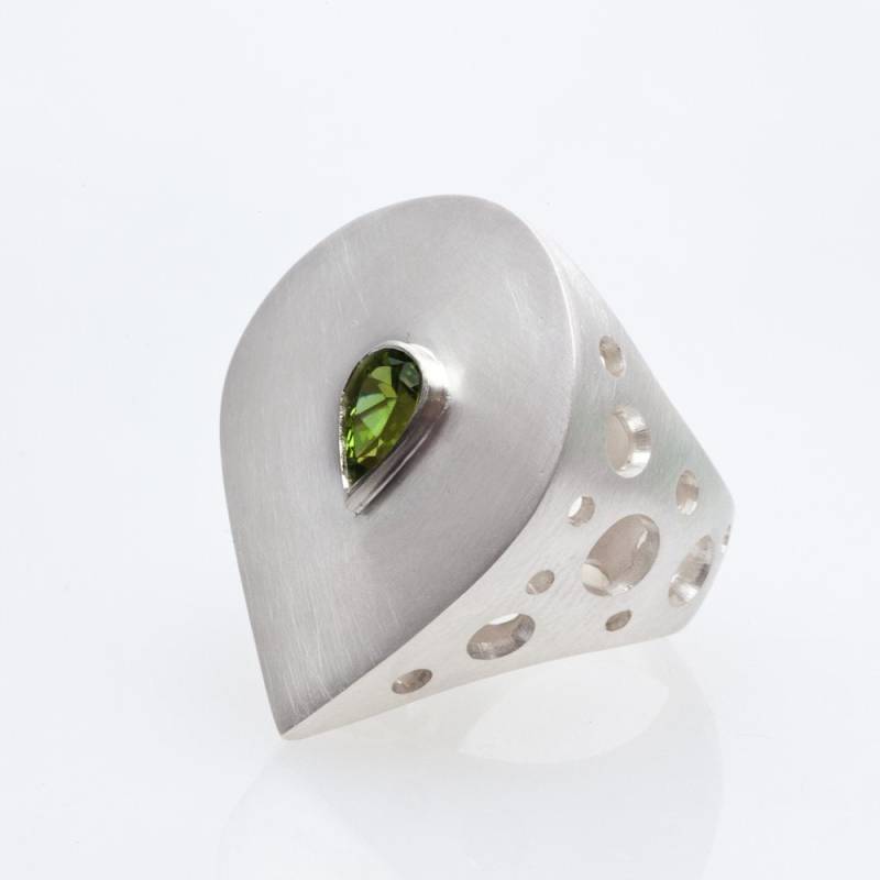 Federring Aus Der Four Seasons Kollektion von pablovalencia