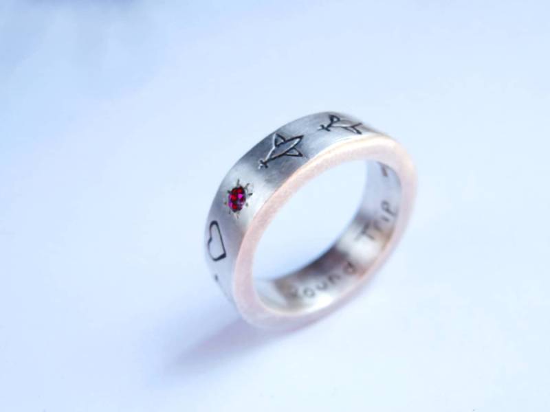 Runde Reise Sterling Silber Ring Mit Rubin von pablovalencia