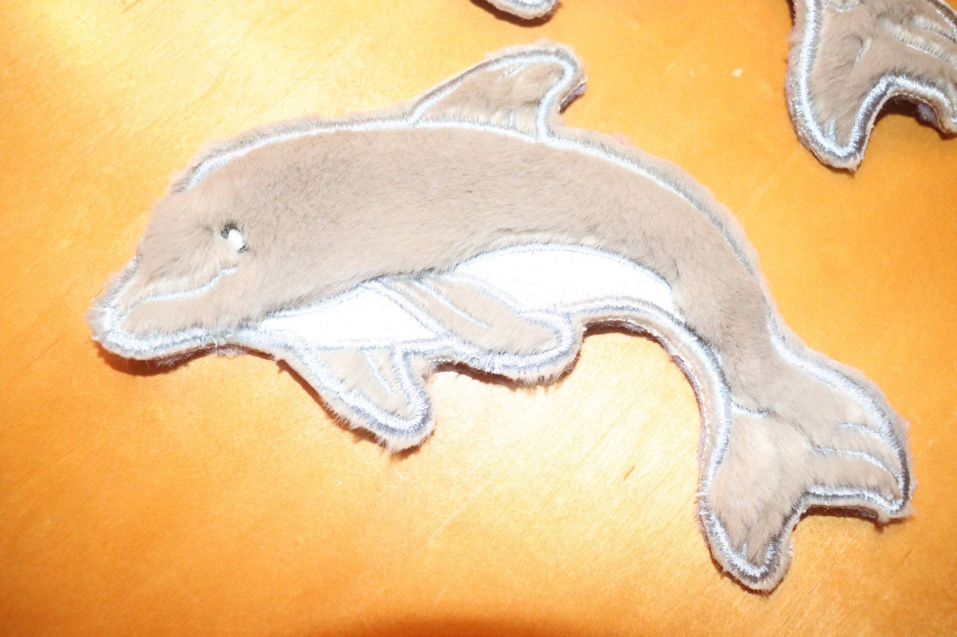 Großer Gestickter, Kuscheliger Diy-Aufnäher Motiv "Delphin" Zum Applizieren/ Aufnähen Aus Hochwertigem Steiff-Schulte-Webpelz, Art-Nr 206 von padermamoda